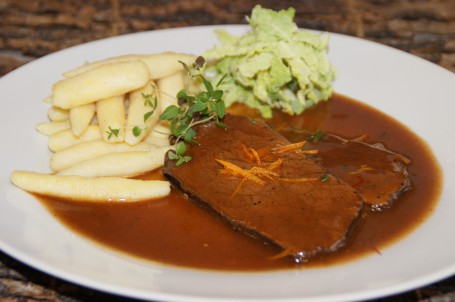 Gebeizter Hirschbraten -  (Foto: Evelyn Puchner - Nicht zur freien Verwendung)