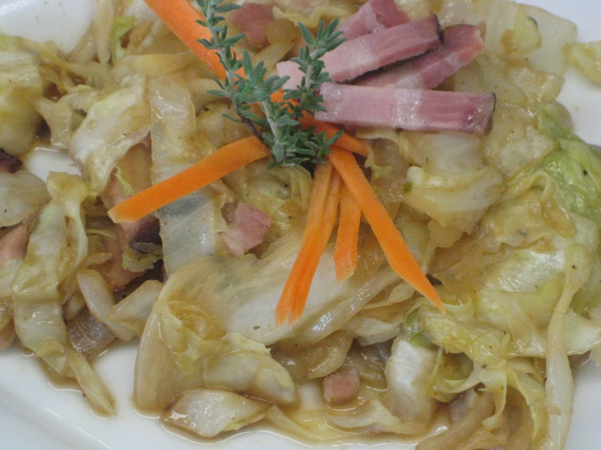 Scharfes Honig-Kraut mit Speck aus der Pfanne - Regionale Rezepte