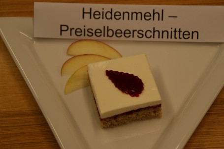 Heidenmehl-Preiselbeerschnitten - (Foto: LKOOE/Evelyn Puchner - Nicht zur freien Verwendung) Heidenmehl-Preiselbeerschnitten - (Foto: LKOOE/Evelyn Puchner - Nicht zur freien Verwendung)