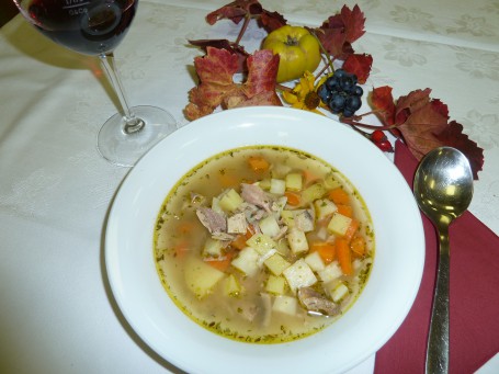 Fasanensuppe -  (Foto: Eva Ulram - Nicht zur freien Verwendung)