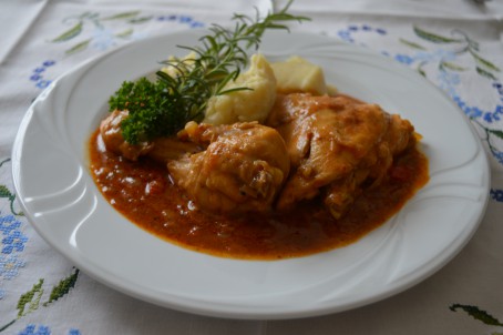 Paprikahendl -  (Foto: Eva Maria Lipp - Nicht zur freien Verwendung)