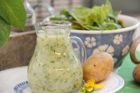 Erdäpfeldressing für Blattsalate -  (Foto: Elisabeth Heidegger - Nicht zur freien Verwendung)